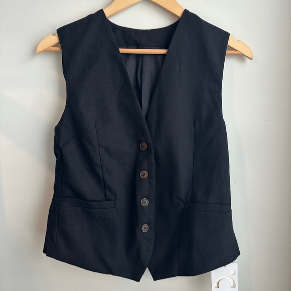 Commense Vest - Picture 1 of 3